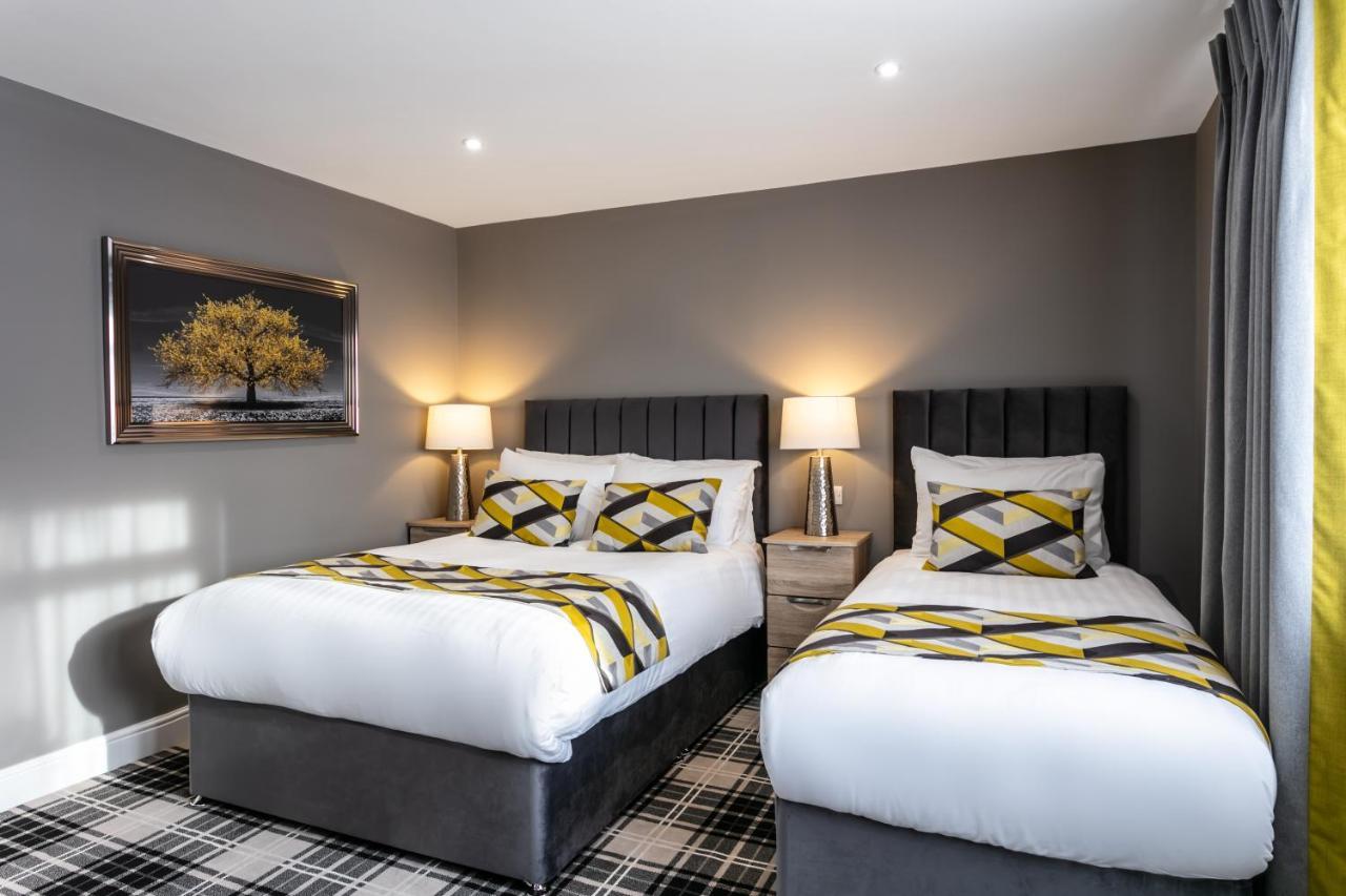 Roydon Marina Village Hotel ภายนอก รูปภาพ