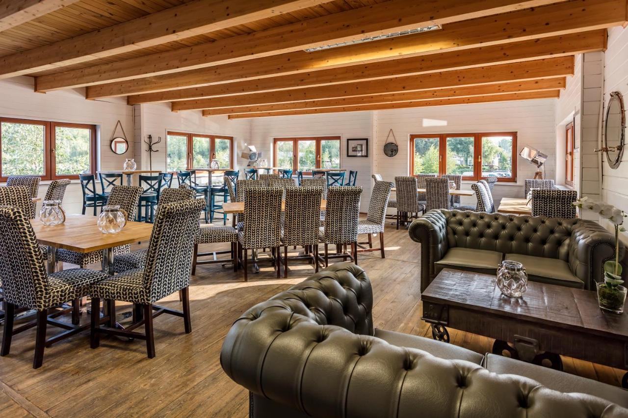 Roydon Marina Village Hotel ภายนอก รูปภาพ